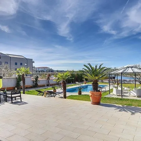 Contessa Del Mar Holiday home Pjescana Uvala