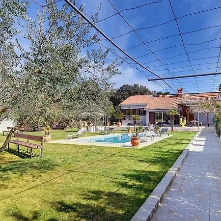 Contessa Del Mar * Pješčana Uvala