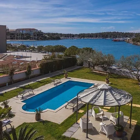 Nyaraló Contessa Del Mar Pješčana Uvala